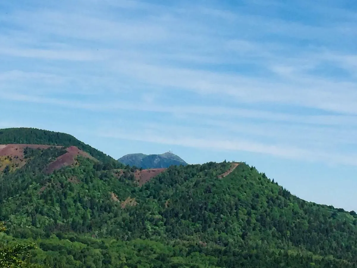 Les Roddiers Neuville  Holiday home Neuville (Puy-de-Dome)